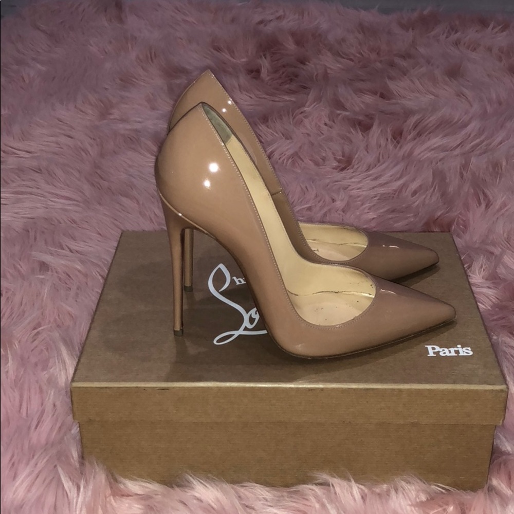 Christian LouBoutin So Kate Patent Nude